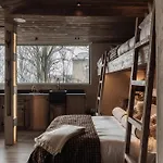 Apartman Le *